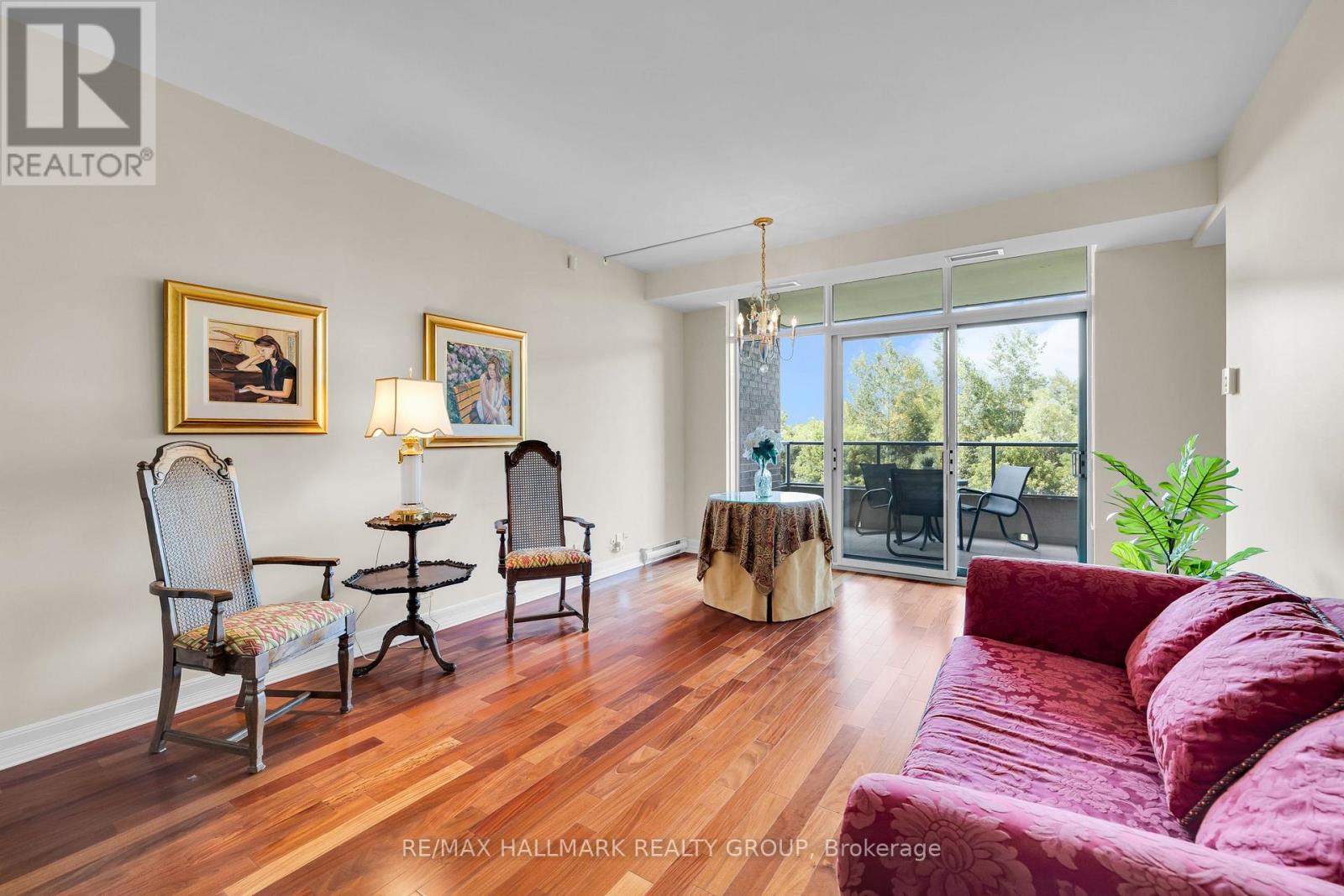 Photo 8 of 304 3580 Rivergate Way, Ottawa ON