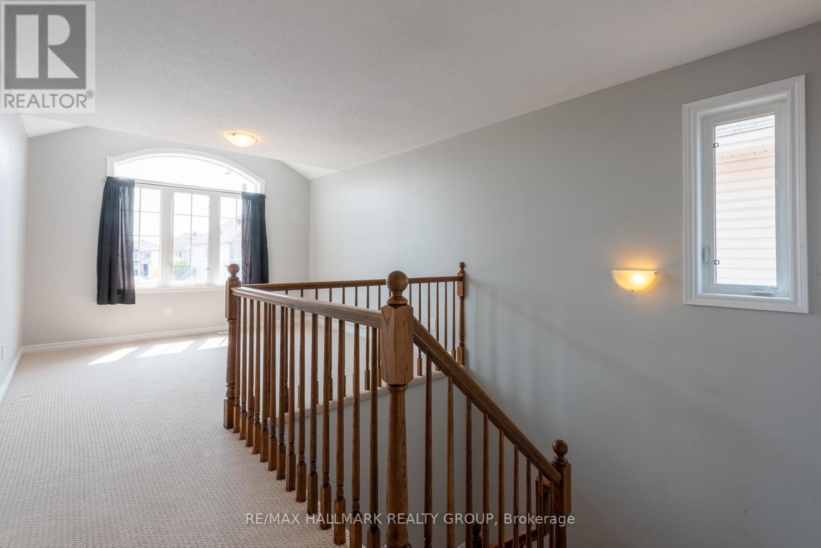 Photo 41 of 217 Fountainhead Drive, Ottawa ON