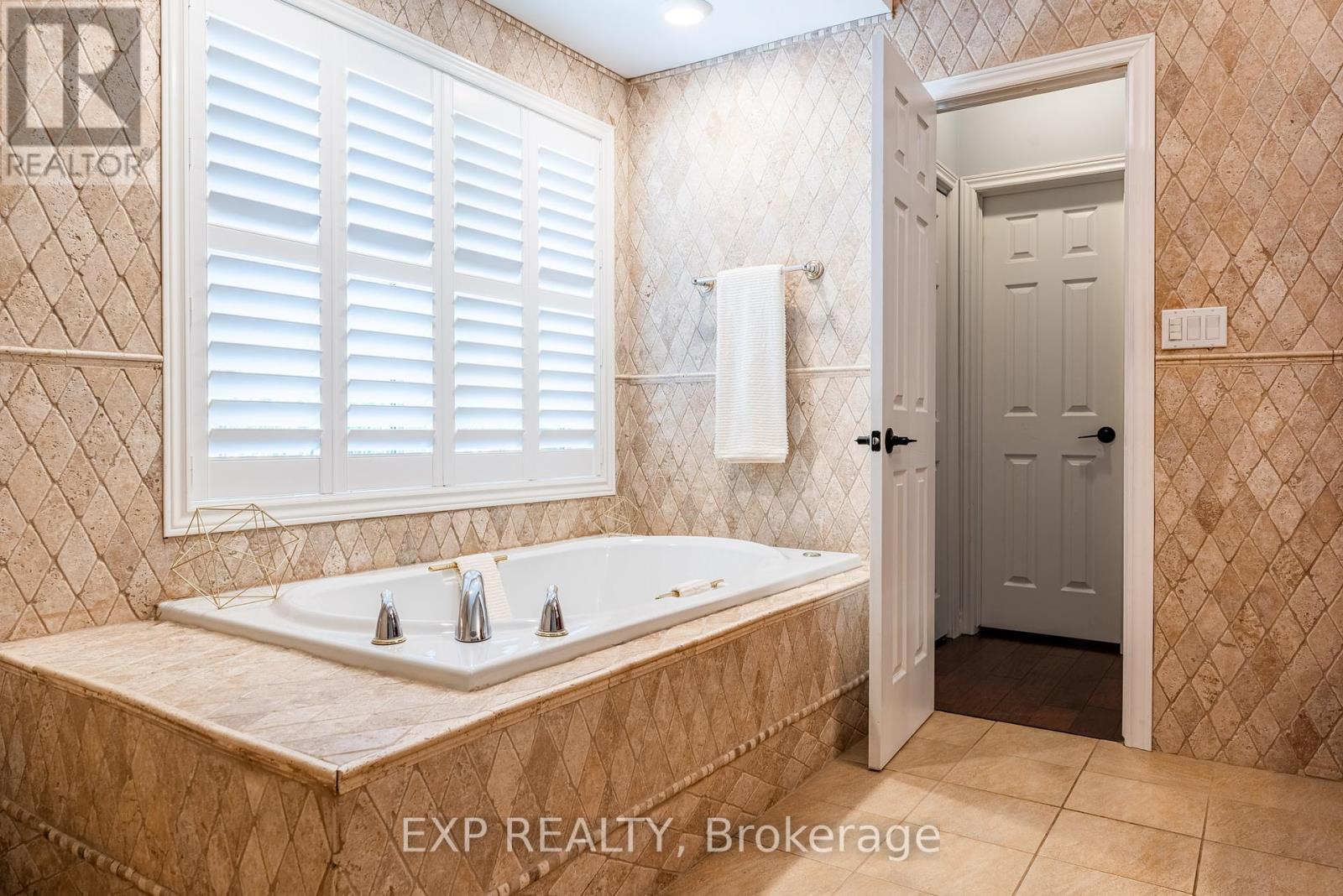 Photo 35 of 546 Ferndale Avenue, Fort Erie ON
