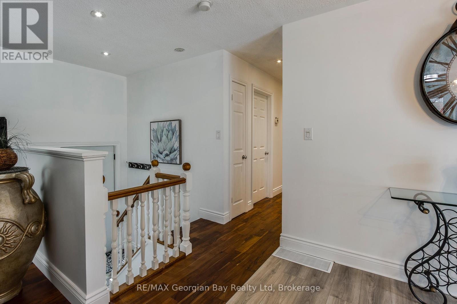 Photo 7 of 32 Kerr Drive, Penetanguishene ON