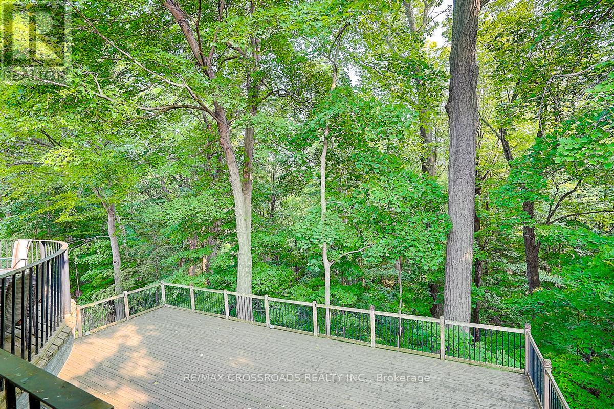 Photo 16 of 53 Forest Grove Main Floor Drive, Toronto ON