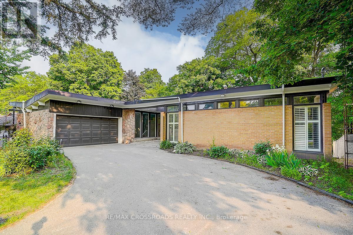 Photo 11 of 53 Forest Grove Main Floor Drive, Toronto ON