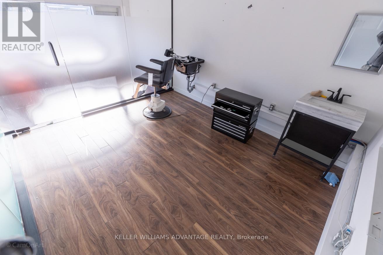 Photo 2 of 3 374 376 Bathurst Street, Toronto ON