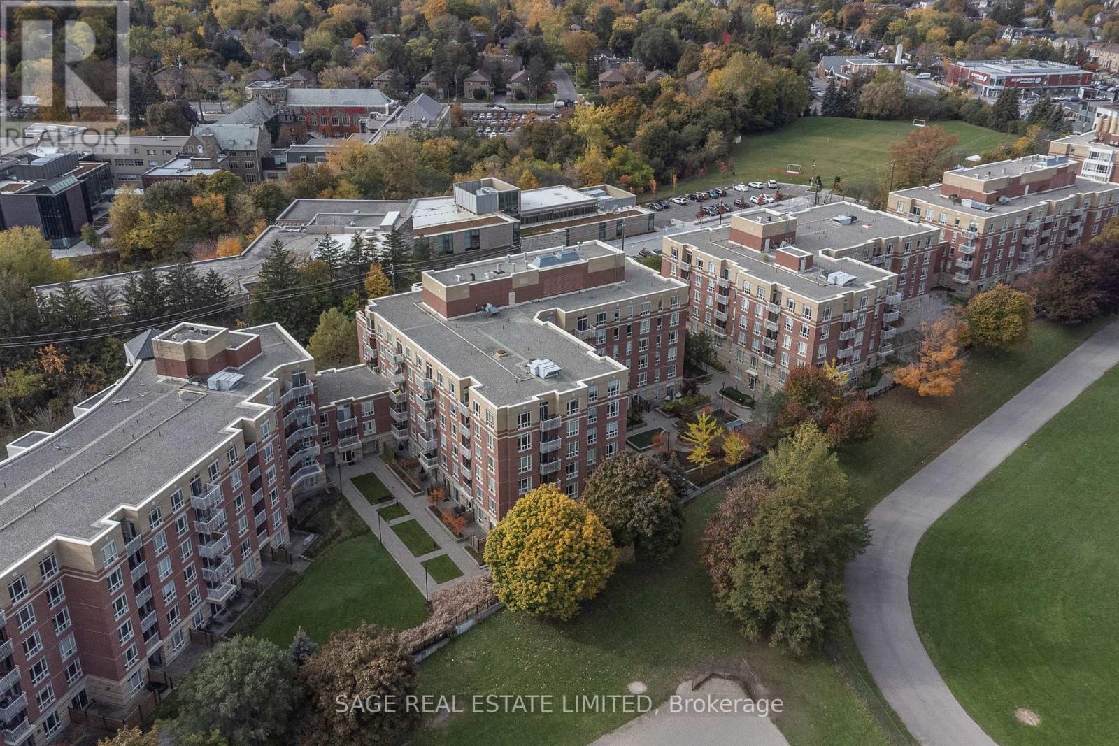 Photo 1 of 212 485 Rosewell Avenue, Toronto ON