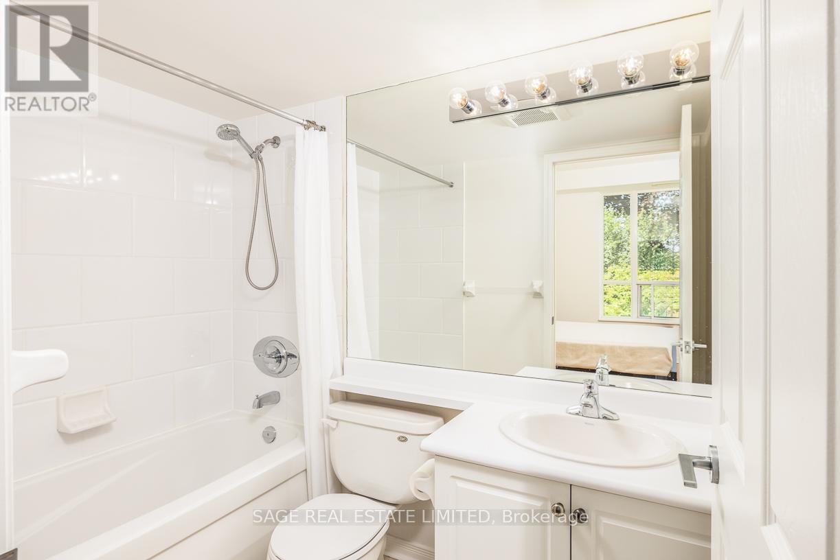 Photo 15 of 212 485 Rosewell Avenue, Toronto ON