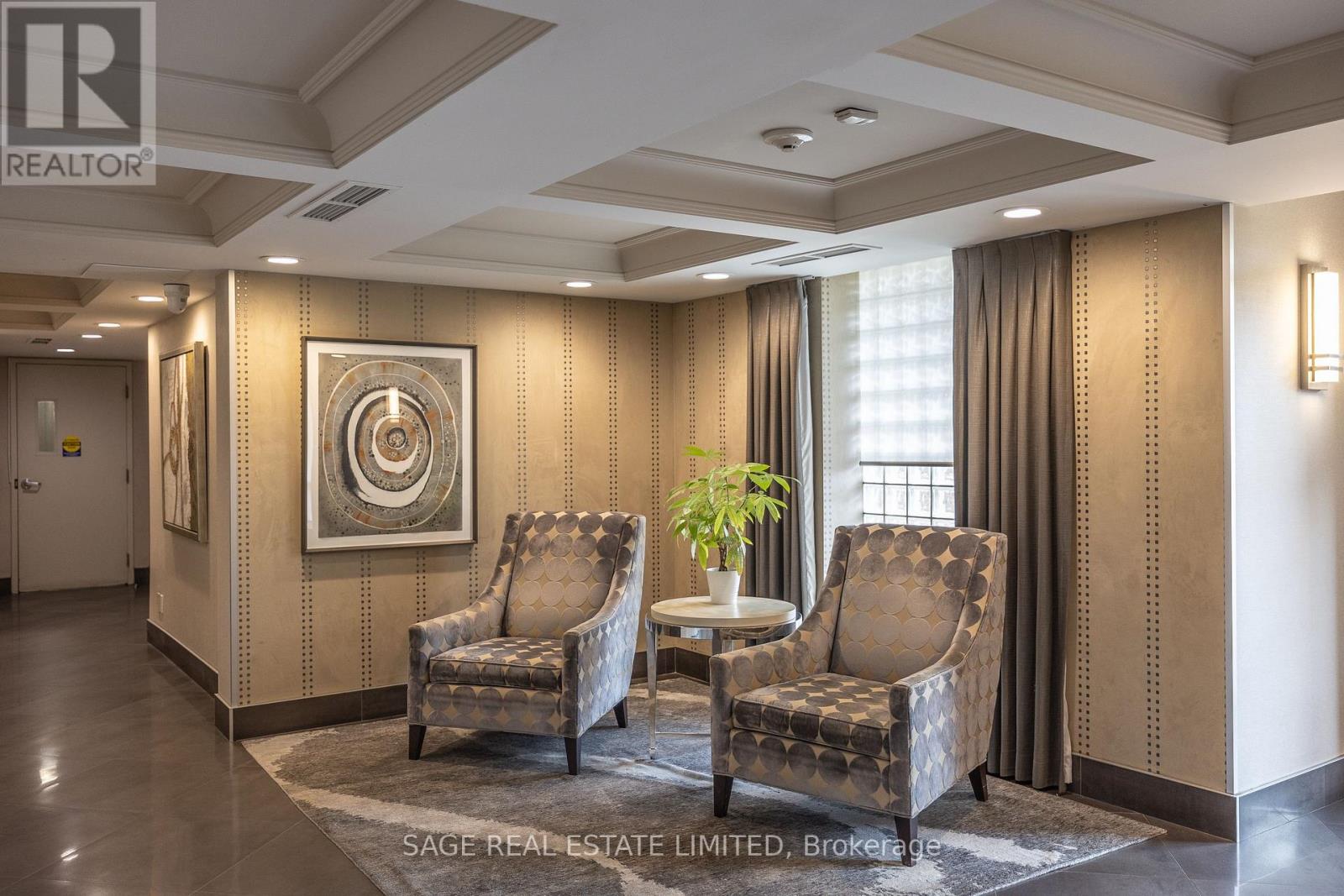 Photo 24 of 212 485 Rosewell Avenue, Toronto ON