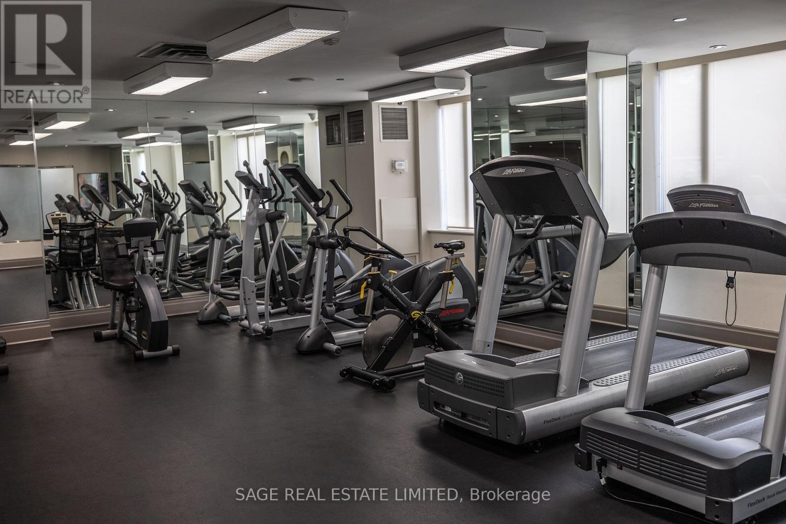 Photo 25 of 212 485 Rosewell Avenue, Toronto ON