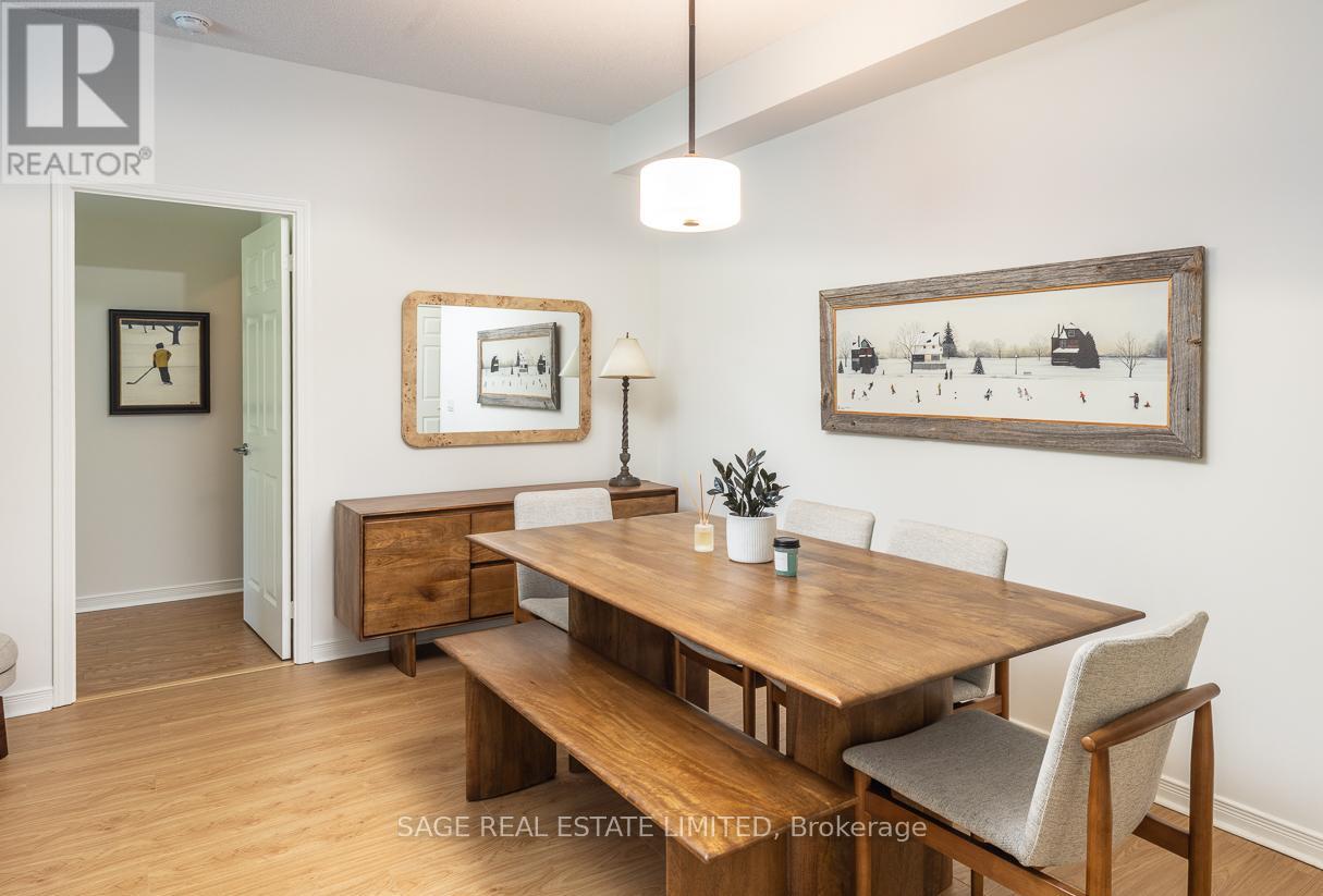 Photo 4 of 212 485 Rosewell Avenue, Toronto ON