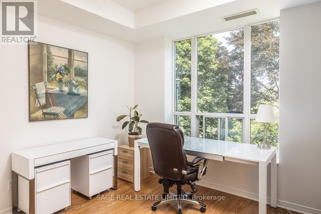 Photo 7 of 212 485 Rosewell Avenue, Toronto ON