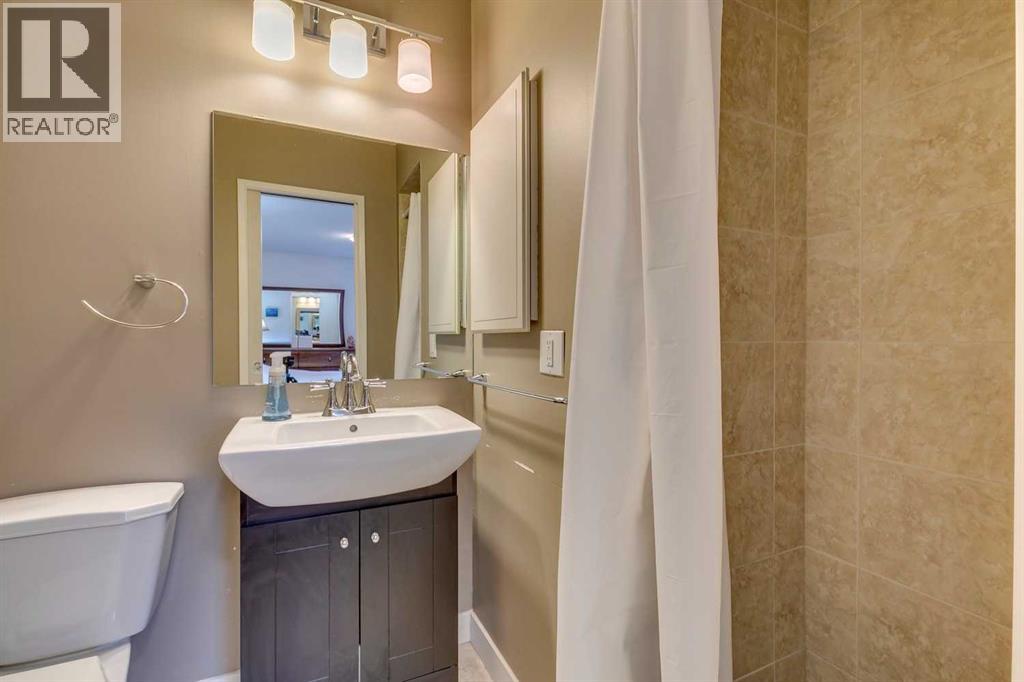 Single Family House for Sale in   Beacham Way NW Beddington Heights Calgary 