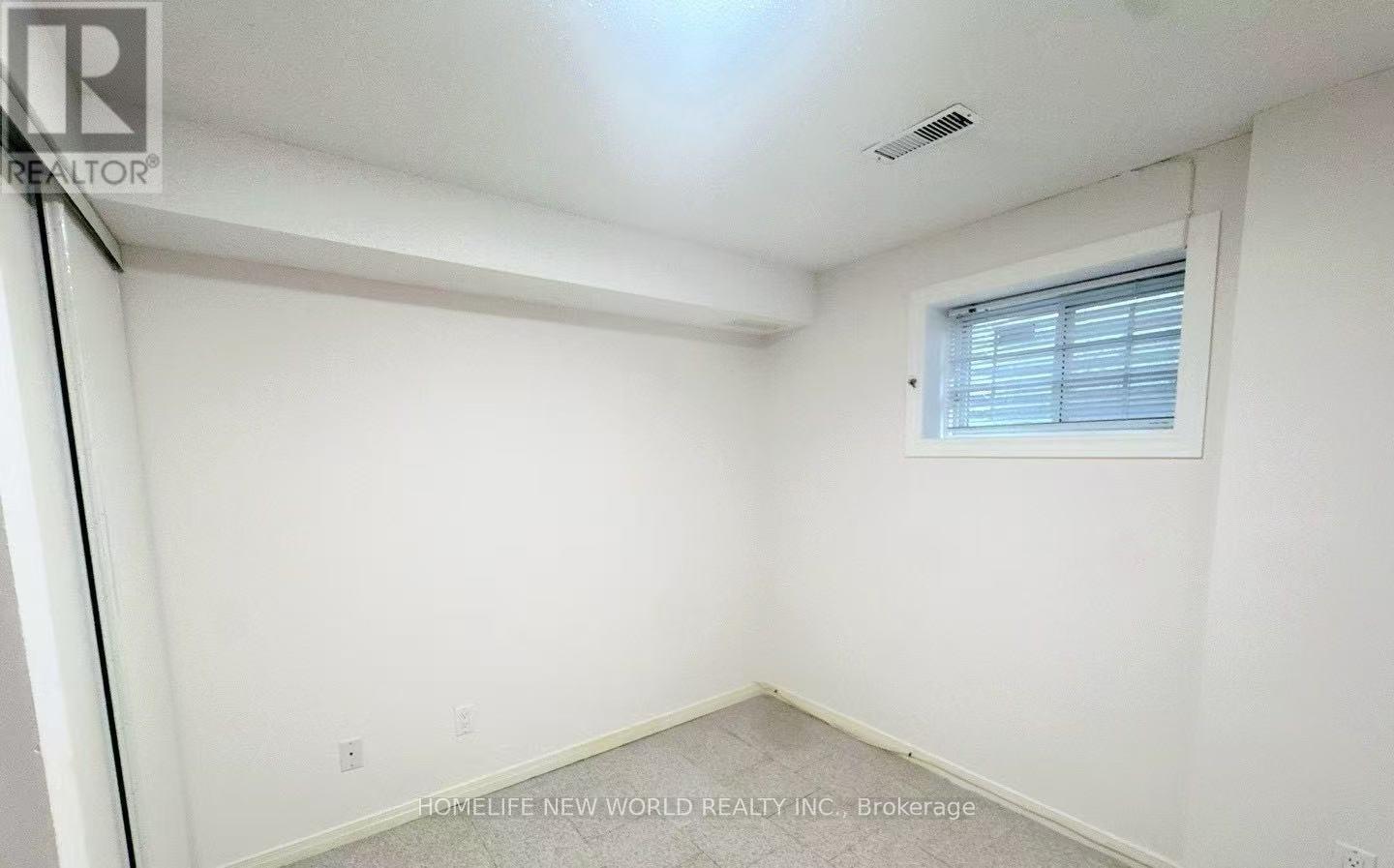 Photo 3 of Bsmt 183 Hertford Crescent, Markham ON