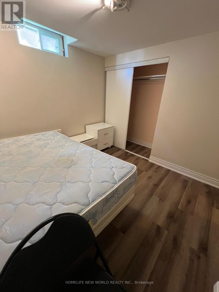Photo 10 of Bsmt Rm 2 27 Wilclay Avenue, Markham ON