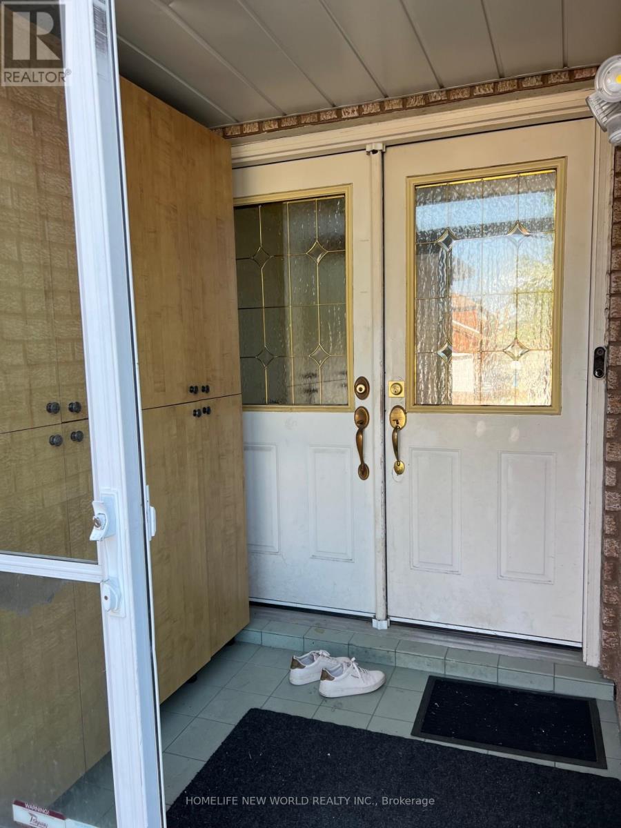 Photo 3 of Bsmt Rm 2 27 Wilclay Avenue, Markham ON
