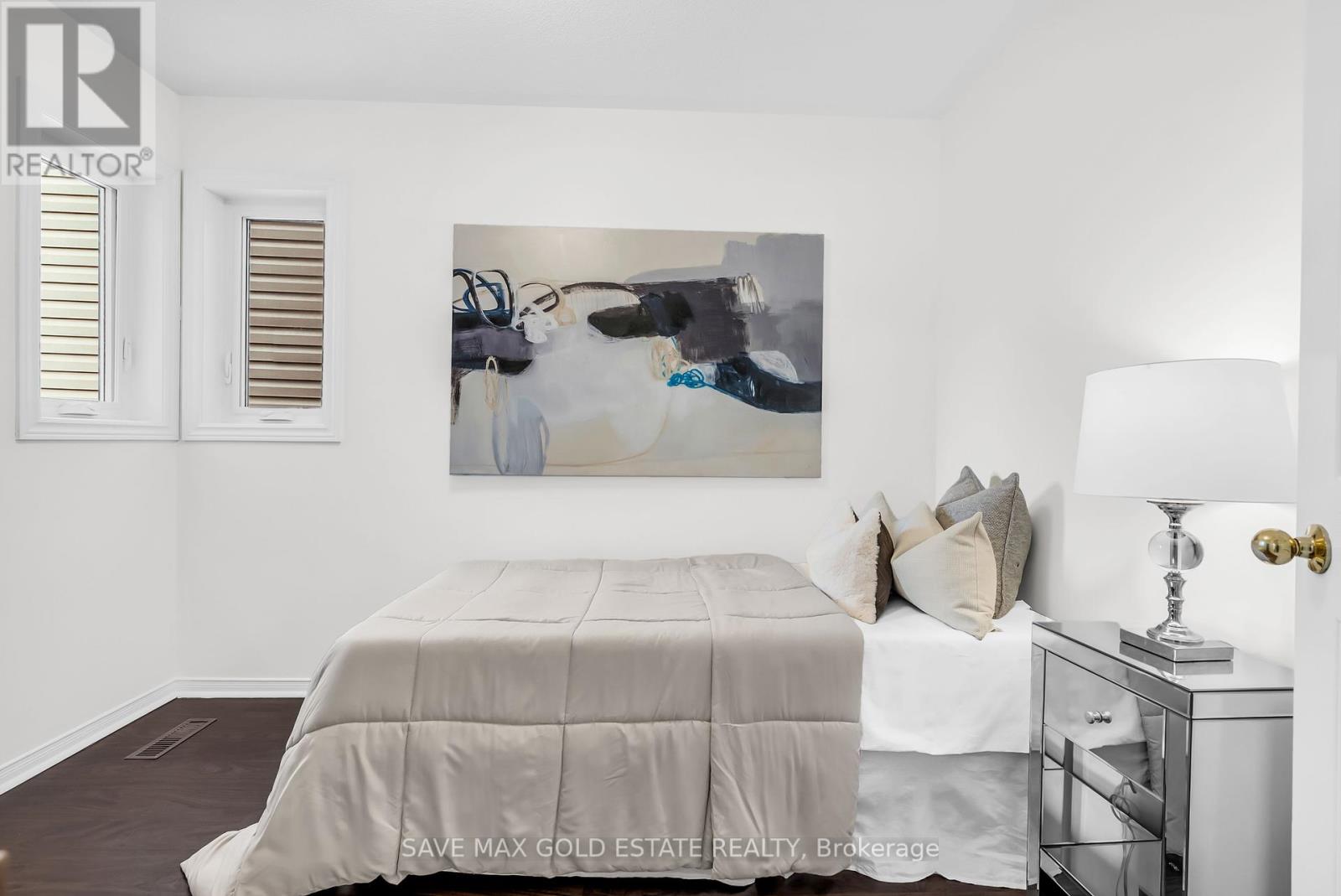 Photo 30 of 2259 Meadowland Drive N, Oakville ON