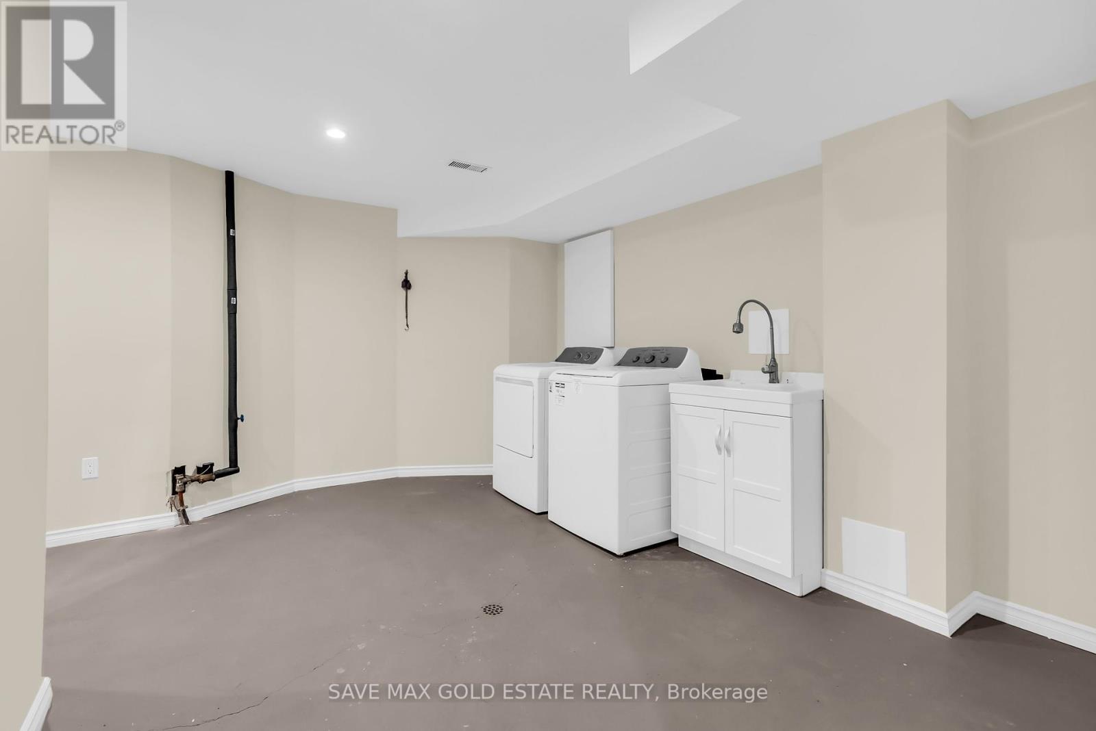 Photo 40 of 2259 Meadowland Drive N, Oakville ON