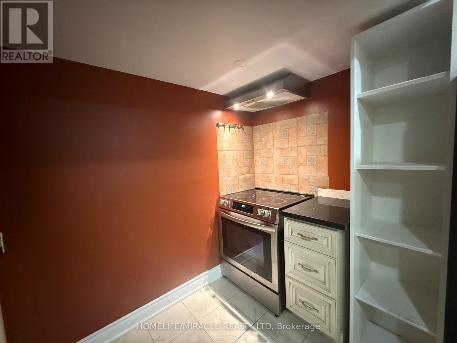 Photo 11 of 14 Belgate Place, Toronto ON