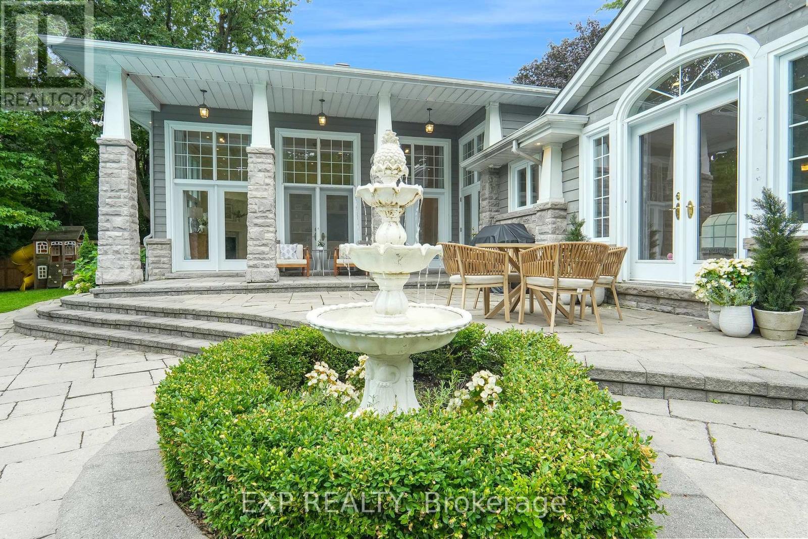 Photo 21 of 72 Delong Drive, Ottawa ON