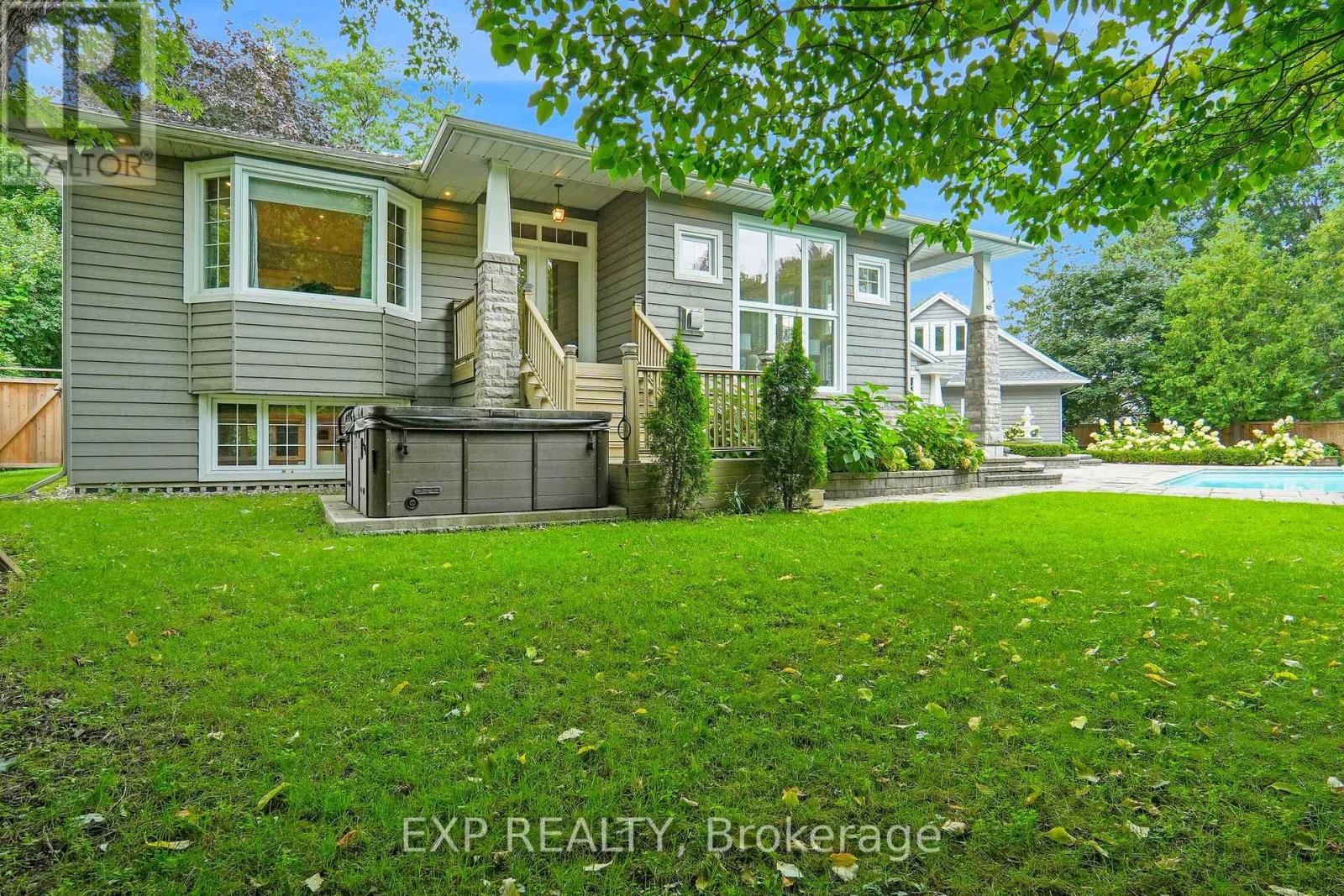 Photo 1 of 72 Delong Drive, Ottawa ON