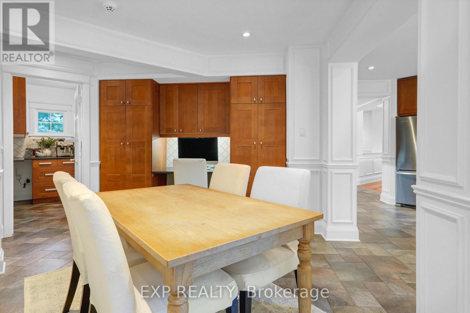 Photo 19 of 72 Delong Drive, Ottawa ON