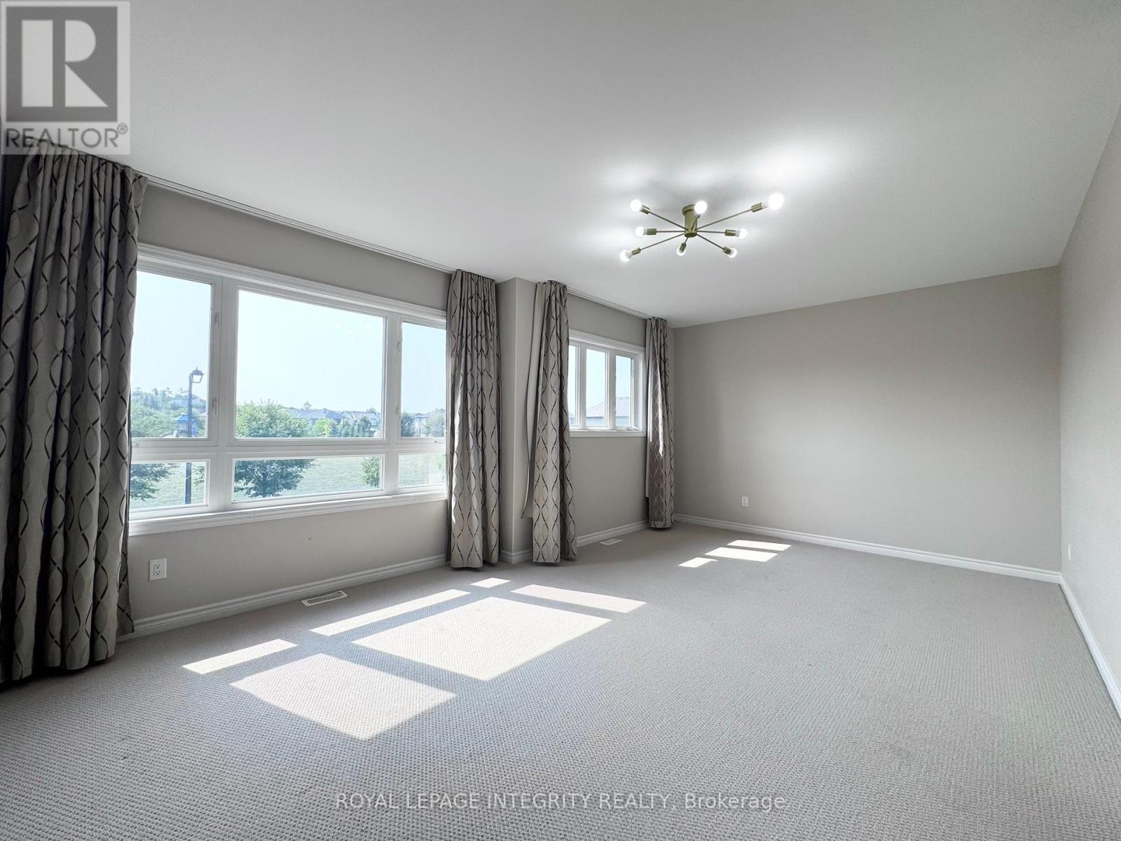 Photo 40 of 170 Escarpment Crescent, Ottawa ON