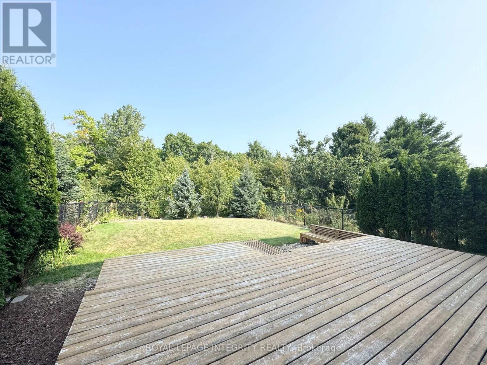 Photo 35 of 170 Escarpment Crescent, Ottawa ON