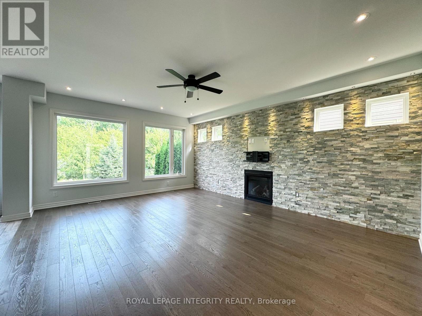 Photo 27 of 170 Escarpment Crescent, Ottawa ON