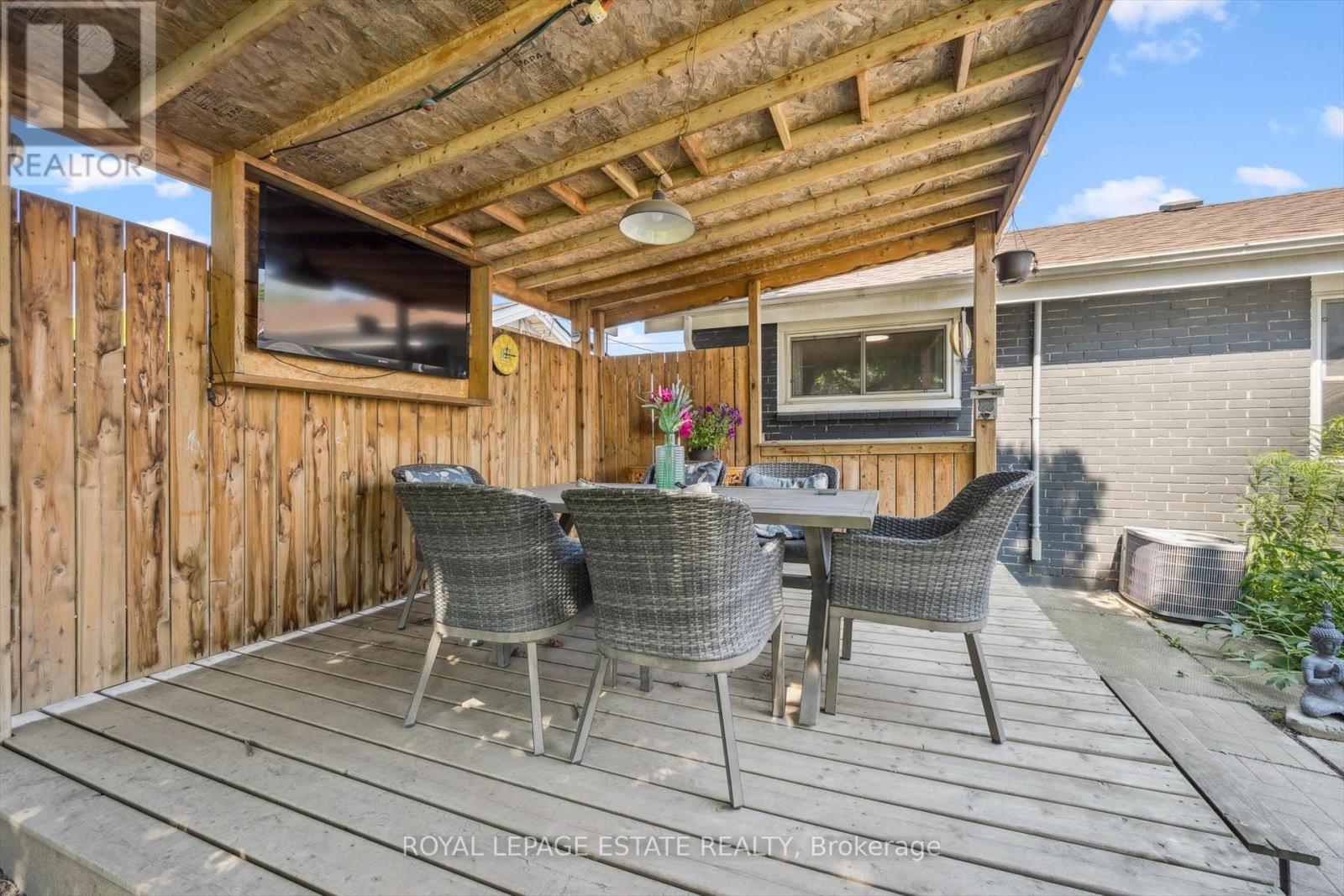 Photo 16 of 57 Nanwood Drive, Brampton ON