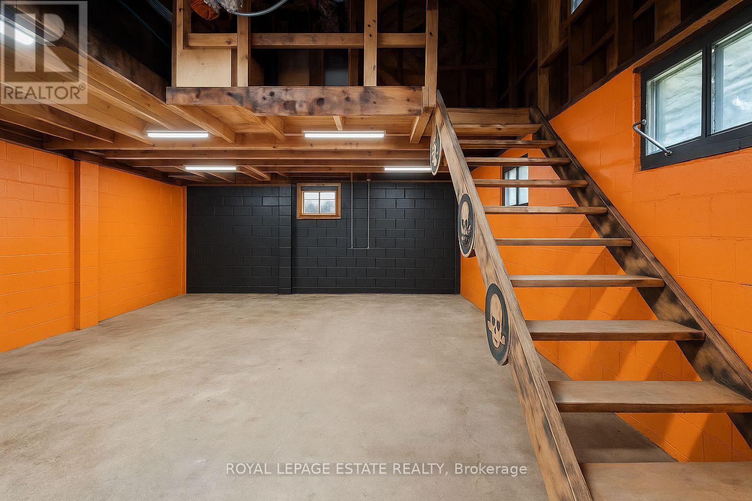 Photo 30 of 57 Nanwood Drive, Brampton ON