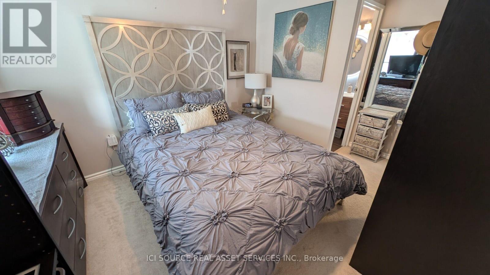 Photo 17 of 711 20 Chesterton Drive, Ottawa ON