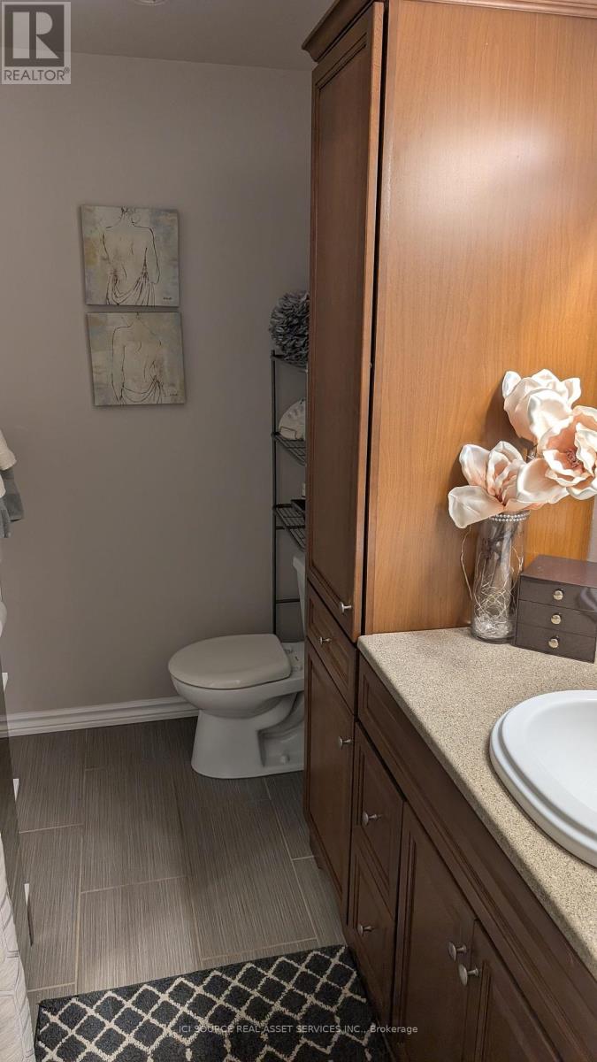 Photo 25 of 711 20 Chesterton Drive, Ottawa ON