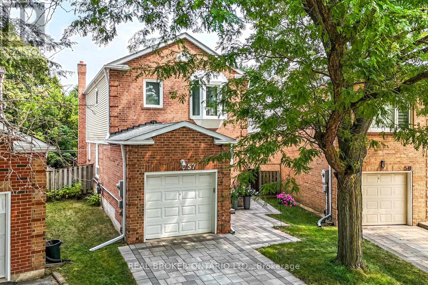 Photo 36 of 57 Glenmanor Way, Vaughan ON