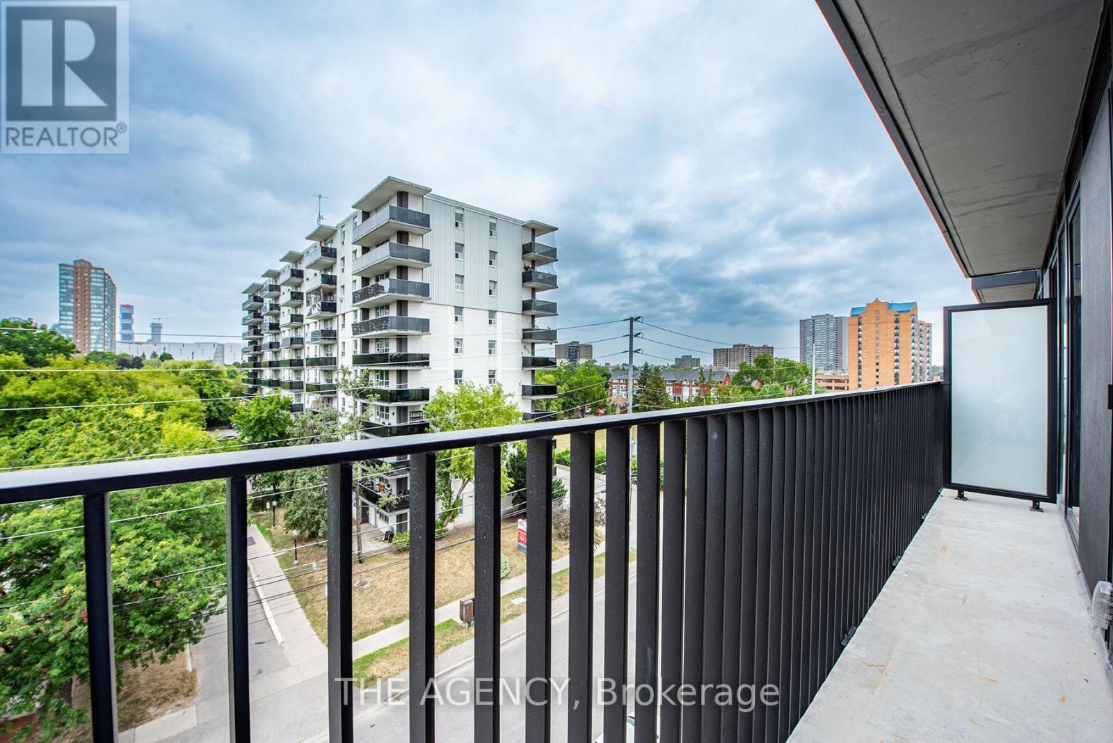 Photo 23 of 522 3009 Novar Road, Mississauga ON