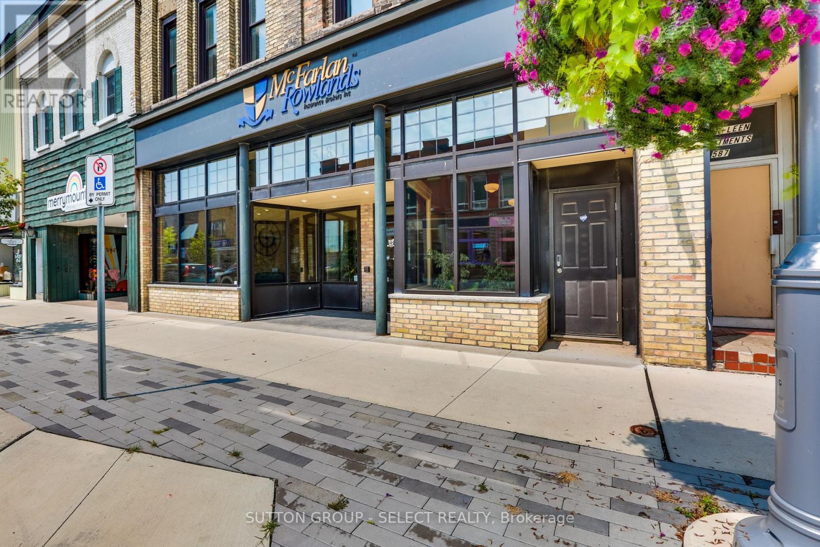 Photo 1 of 581 583 Talbot Street, St Thomas ON