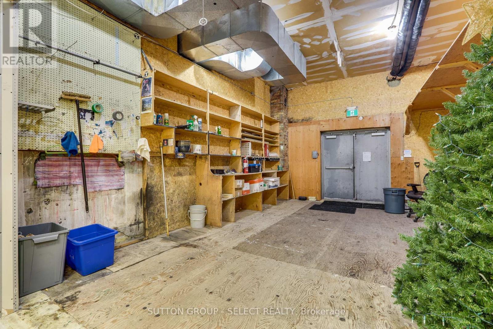 Photo 15 of 581 583 Talbot Street, St Thomas ON