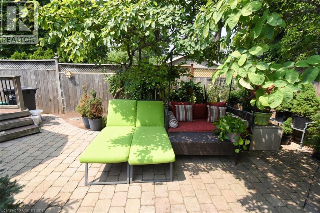 Photo 47 of 4131 Lorraine Crescent, Burlington ON