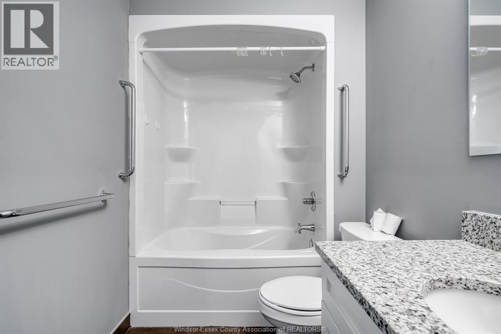 Photo 40 of 6 Park Street Unit 301, Kingsville ON