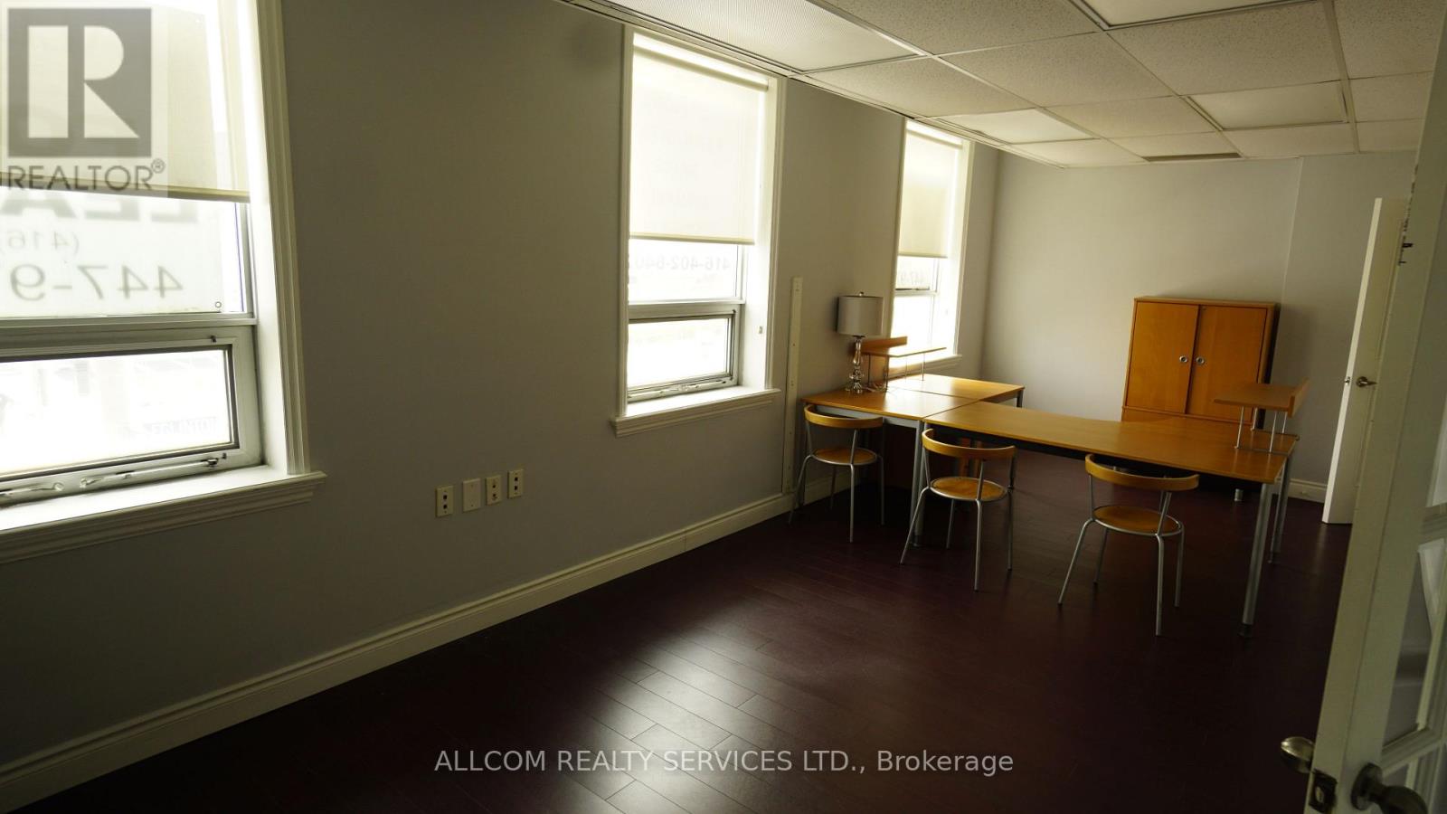 Photo 25 of 876 Eglinton Avenue E, Toronto ON