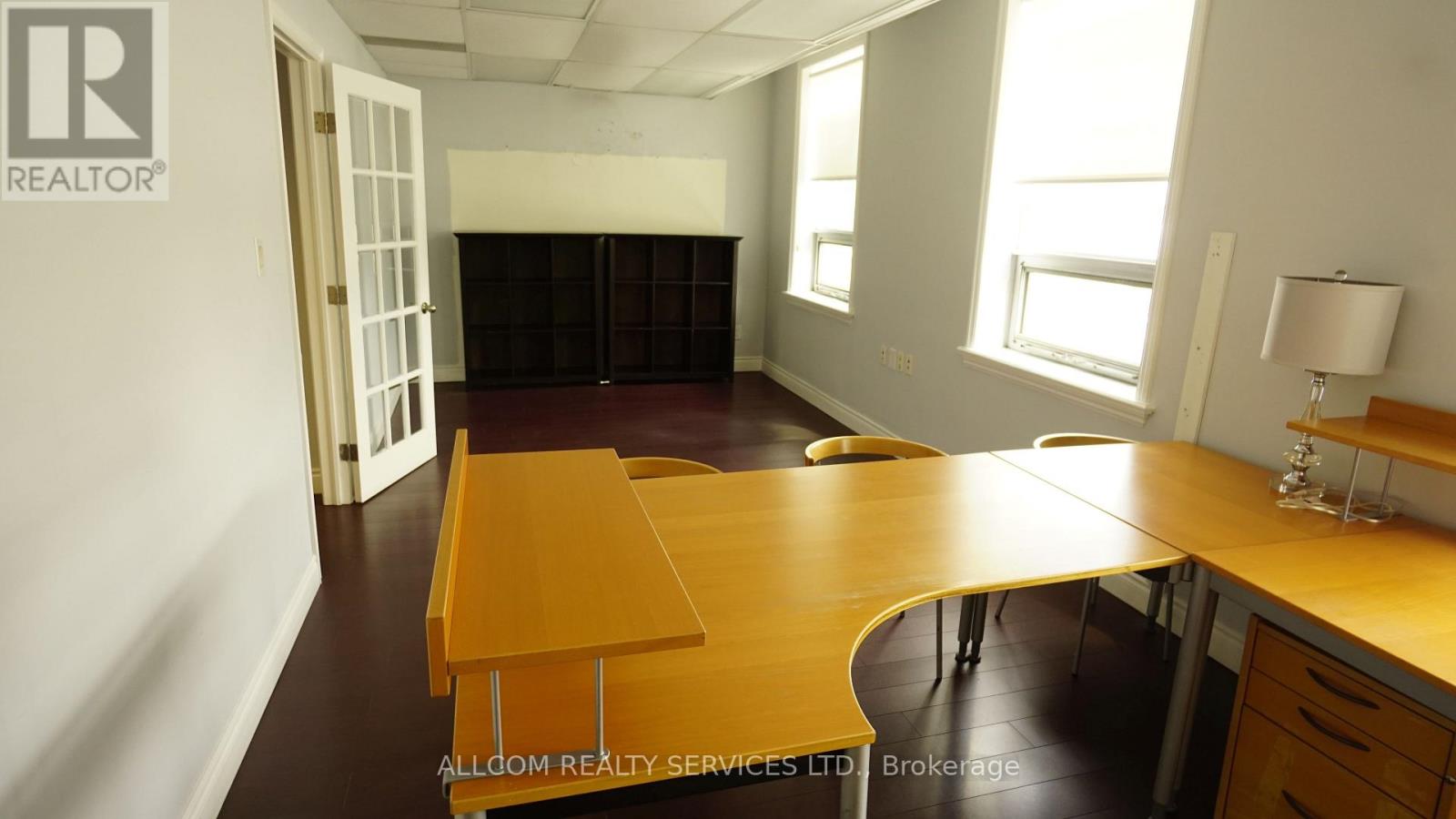 Photo 20 of 876 Eglinton Avenue E, Toronto ON