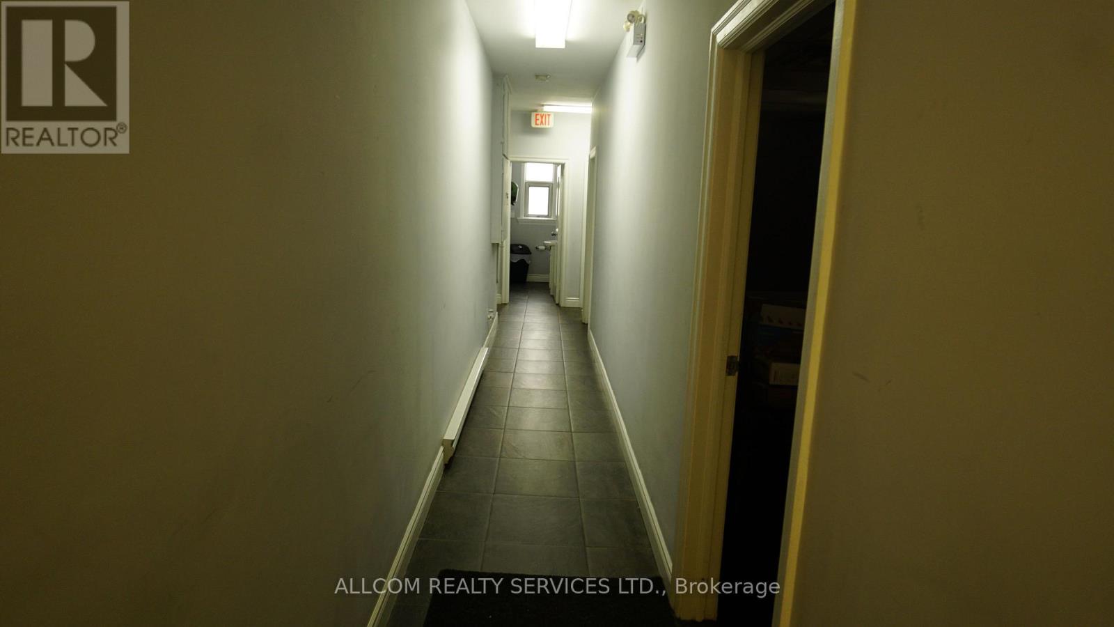 Photo 19 of 876 Eglinton Avenue E, Toronto ON