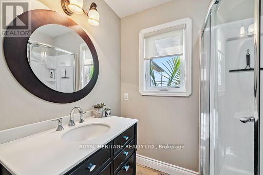 Photo 40 of 747 Alexander Drive, Selwyn ON