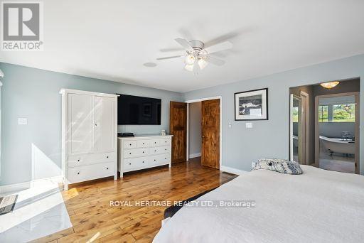 Photo 9 of 747 Alexander Drive, Selwyn ON