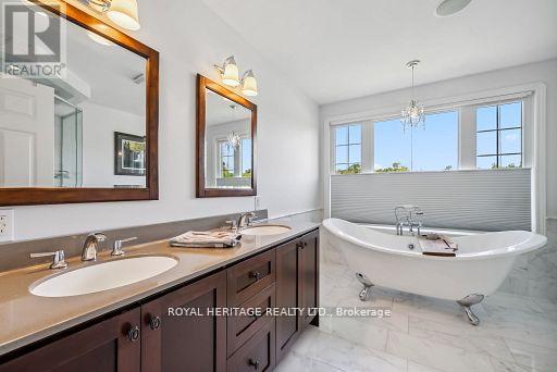 Photo 8 of 747 Alexander Drive, Selwyn ON