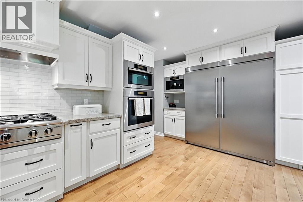 Photo 28 of 2147 Paisley Avenue, Burlington ON
