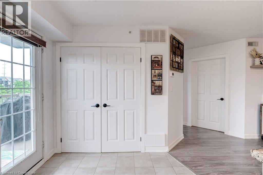 Photo 2 of 1800 Walkers Line Unit 302, Burlington ON