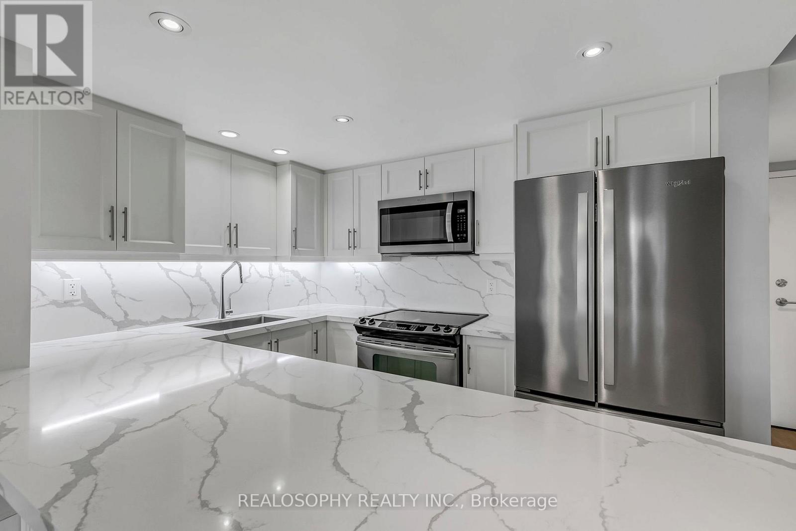 Photo 12 of 715 85 East Liberty Street, Toronto ON