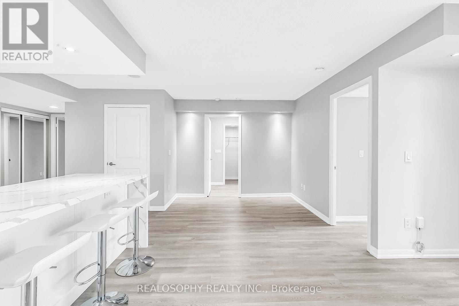Photo 6 of 715 85 East Liberty Street, Toronto ON