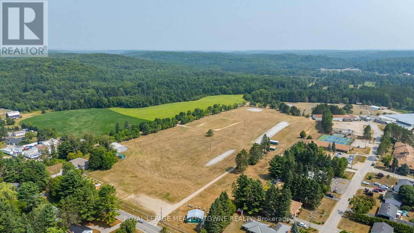 Photo 8 of 185 Bobcaygeon Road, Minden Hills ON