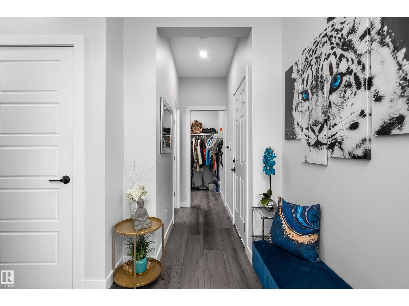 Photo 3 of 20892 131 Av Nw, Edmonton AB
