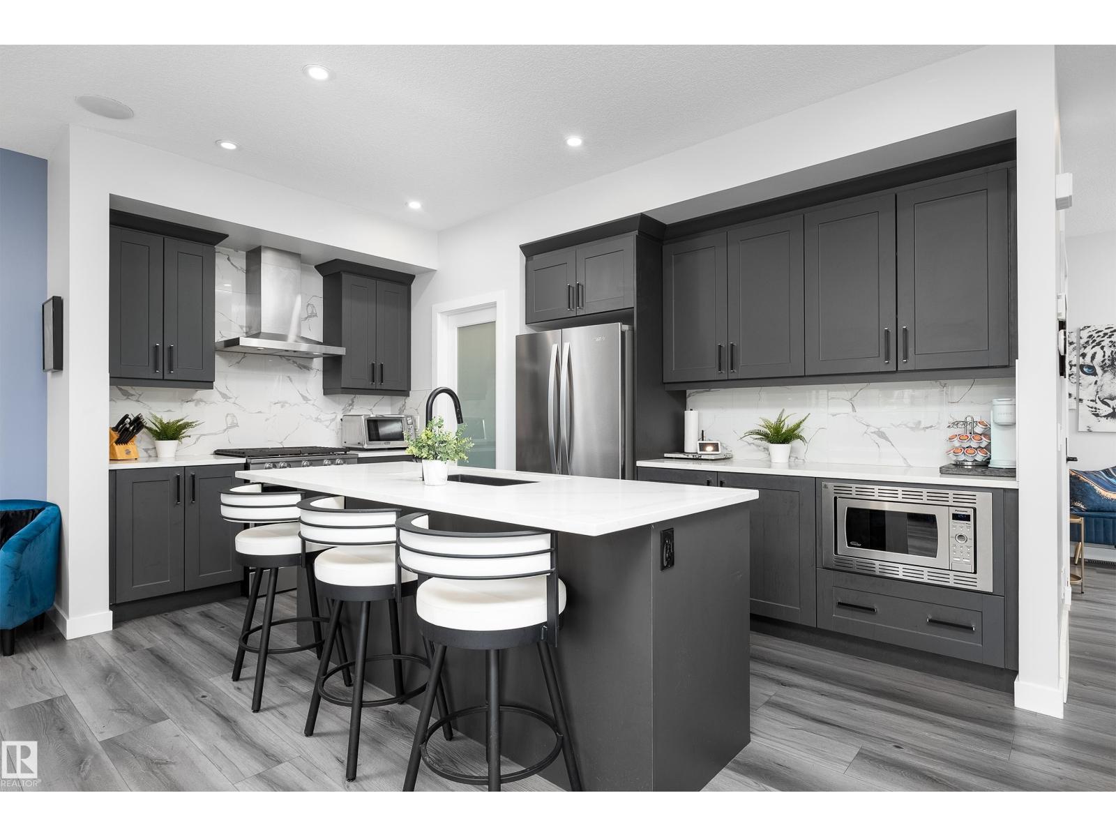 Photo 4 of 20892 131 Av Nw, Edmonton AB