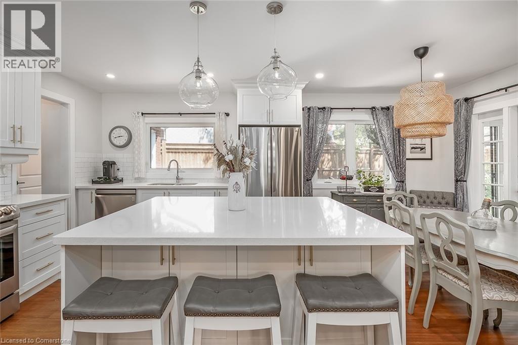 Photo 13 of 2061 Halton Place, Burlington ON